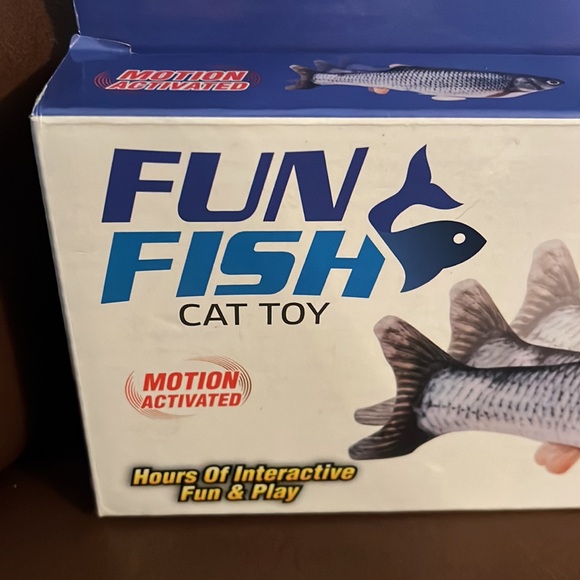 FUN FISH Cat Toy - Picture 4 of 5